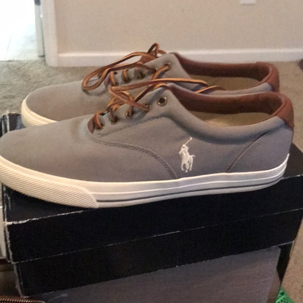 Men’s polo shoes